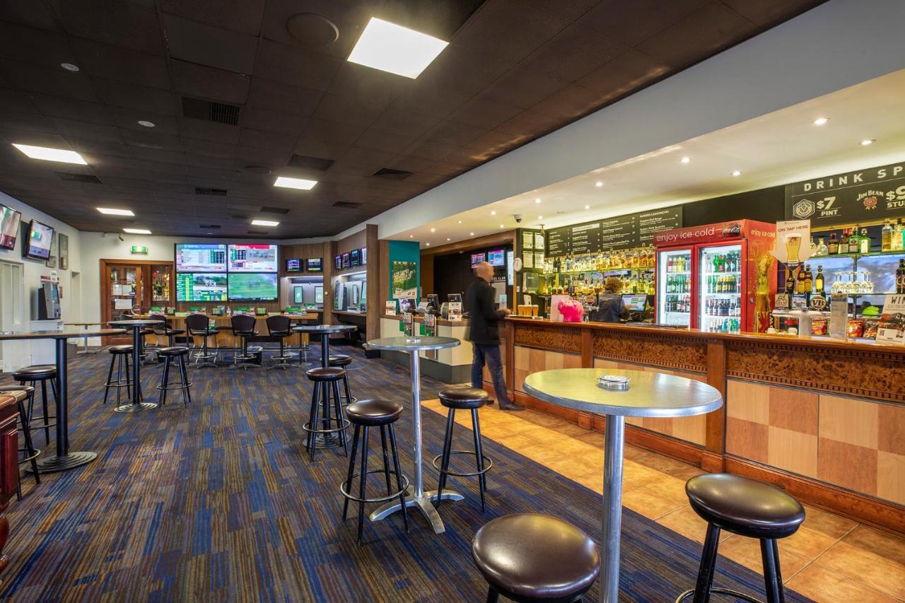 Meadow Inn Hotel-Motel Melbourne Exterior foto