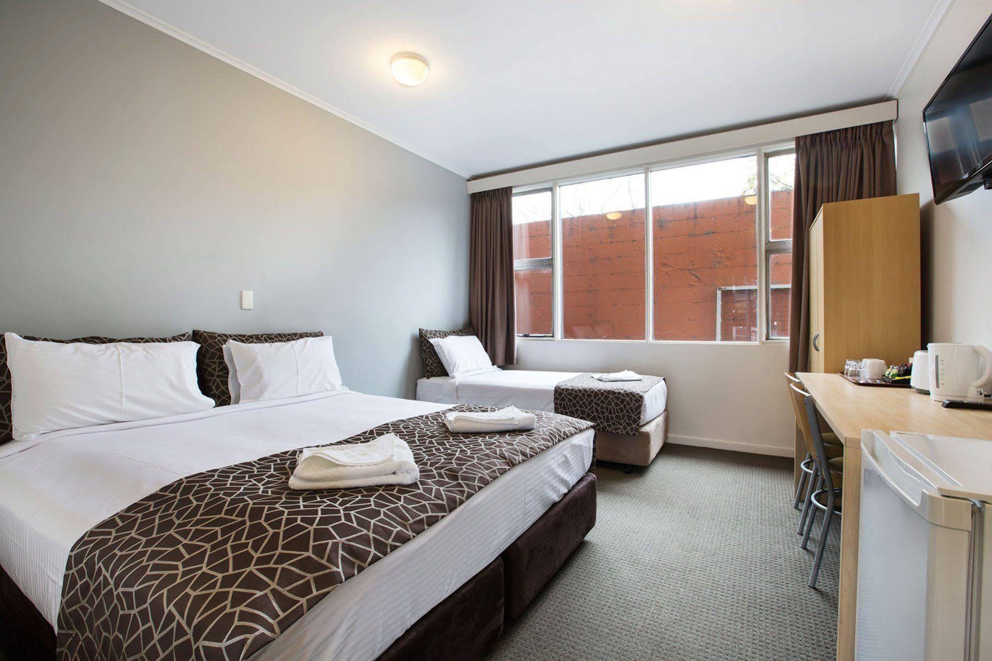 Meadow Inn Hotel-Motel Melbourne Exterior foto